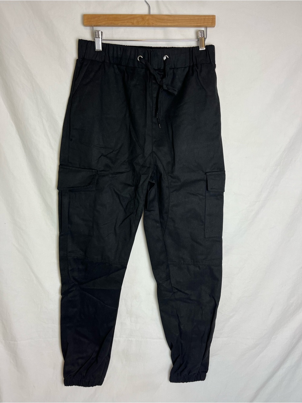 💛 Women’s Black Cargo Joggers Size XL NWT
